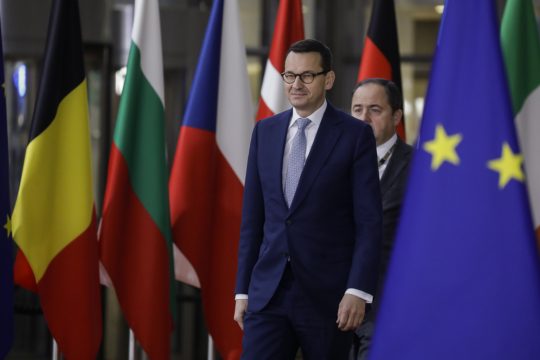 Polens Regierungschef Mateusz Morawiecki (Bild: Thierry Roge/Belga)