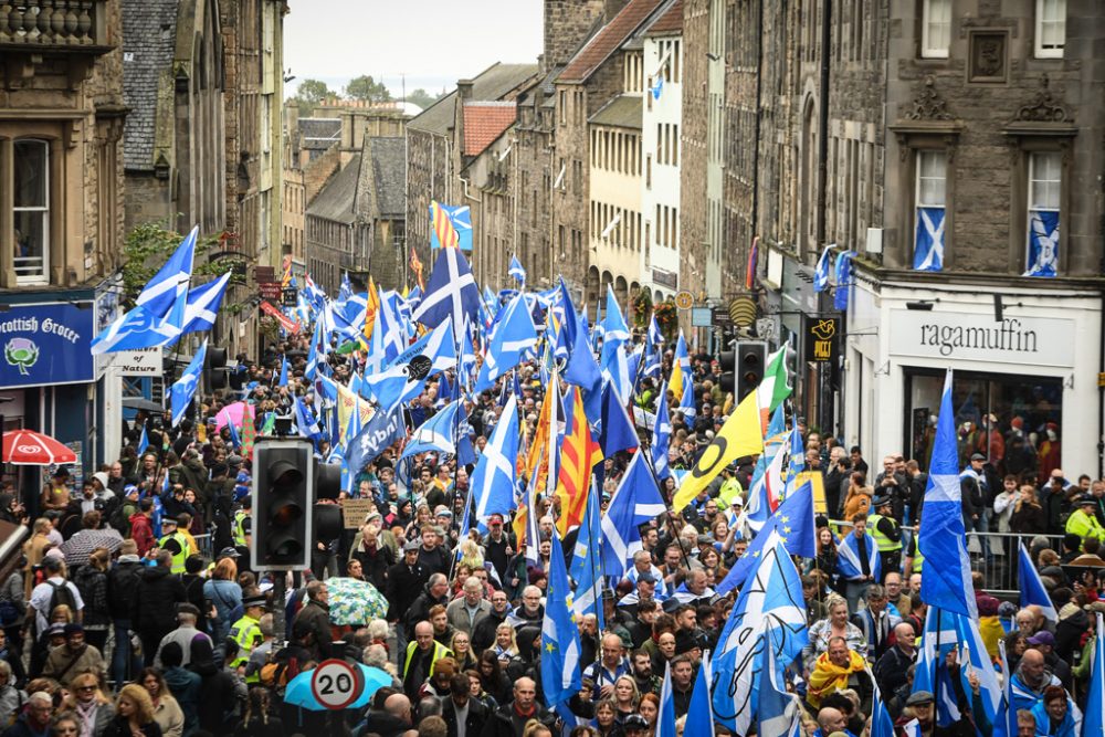 Demonstration für die schottische Unabhängigkeit in Edinburgh (Bild: Andy Buchanan/AFP)