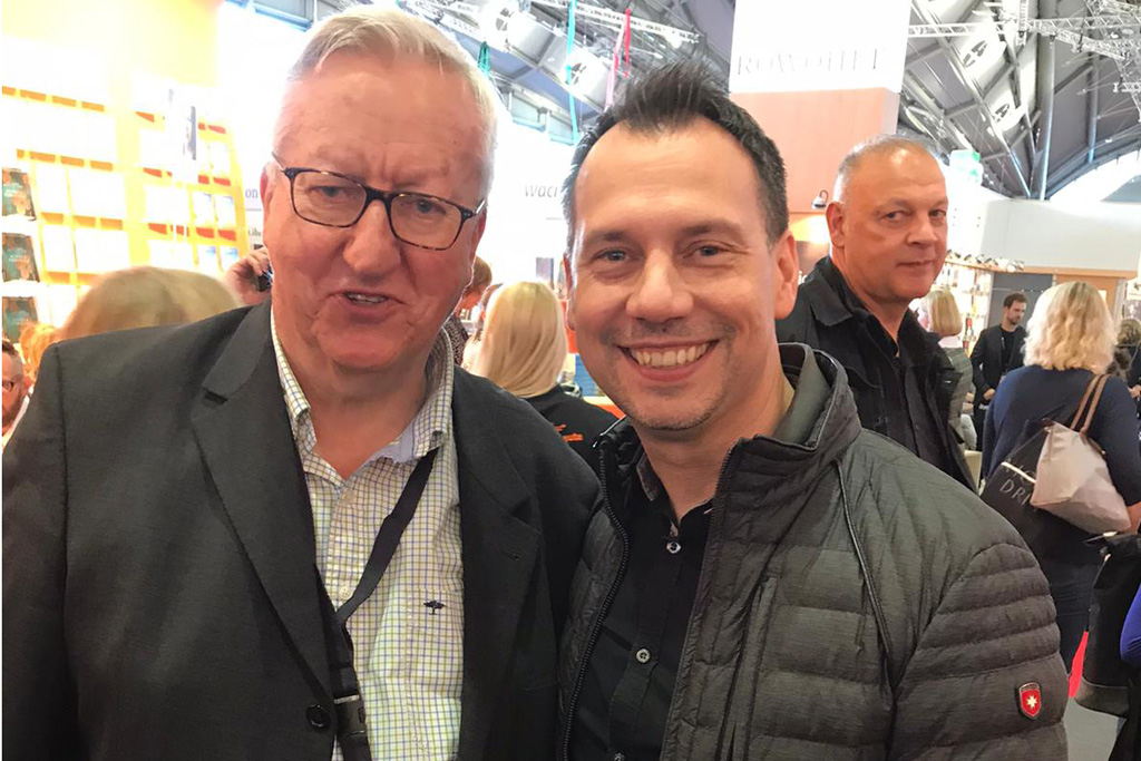 Josef Zierden und Sebastian Fitzek auf der Frankfurter Buchmesse am 18.10.2019 (Bild: Josef Zierden)