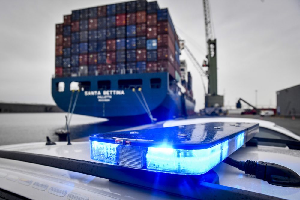 Zollkontrolle am Antwerpener Hafen (Archivbild: Dirk Waem/Belga)