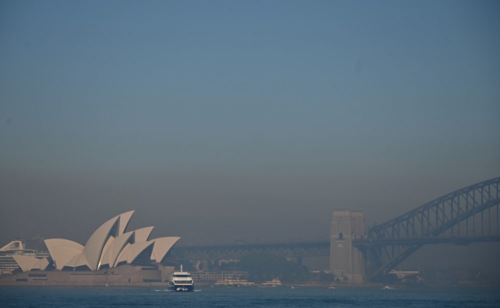 Rauchglocke über Sydney (Peter Parks/AFP)