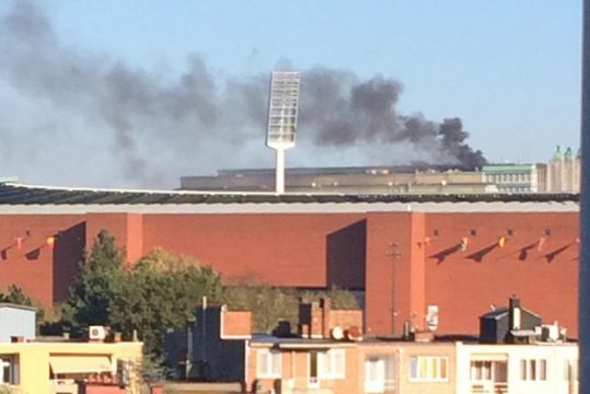 Brand in Halle von Brussels Expo