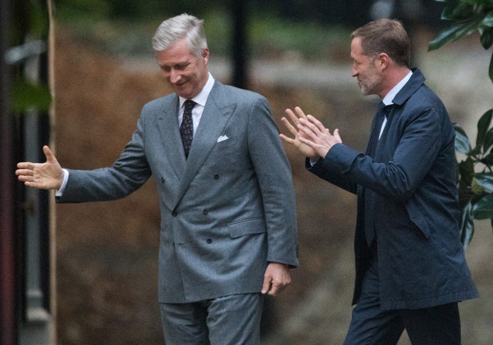 König Philippe mit Paul Magnette (Bild: Benoît Doppagne/Belga)