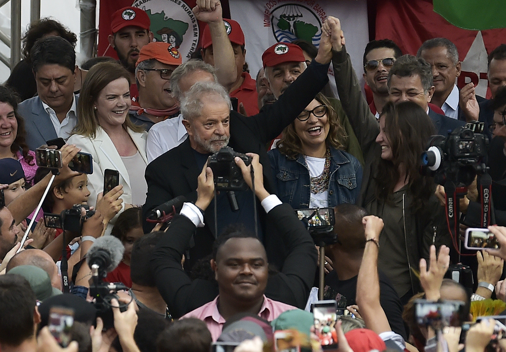 Luiz Inacio Lula da Silva ist frei (Bild: Carl De Souza/AFP)