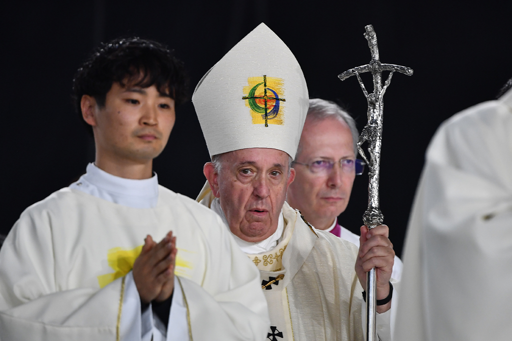 Papst Franziskus in Tokio (Bild: Vincenzo Pinto/AFP)