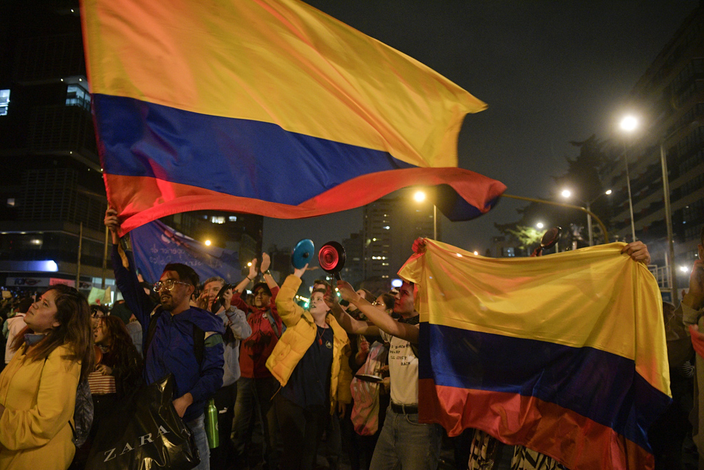 Proteste gegen die Regierung von Ivan Duque (Bild: Raul Arboleda/AFP)