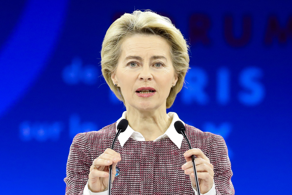 Ursula von der Leyen am 12.11.2019 in Paris (Bild: Ludovic Marin/Pool/AFP)