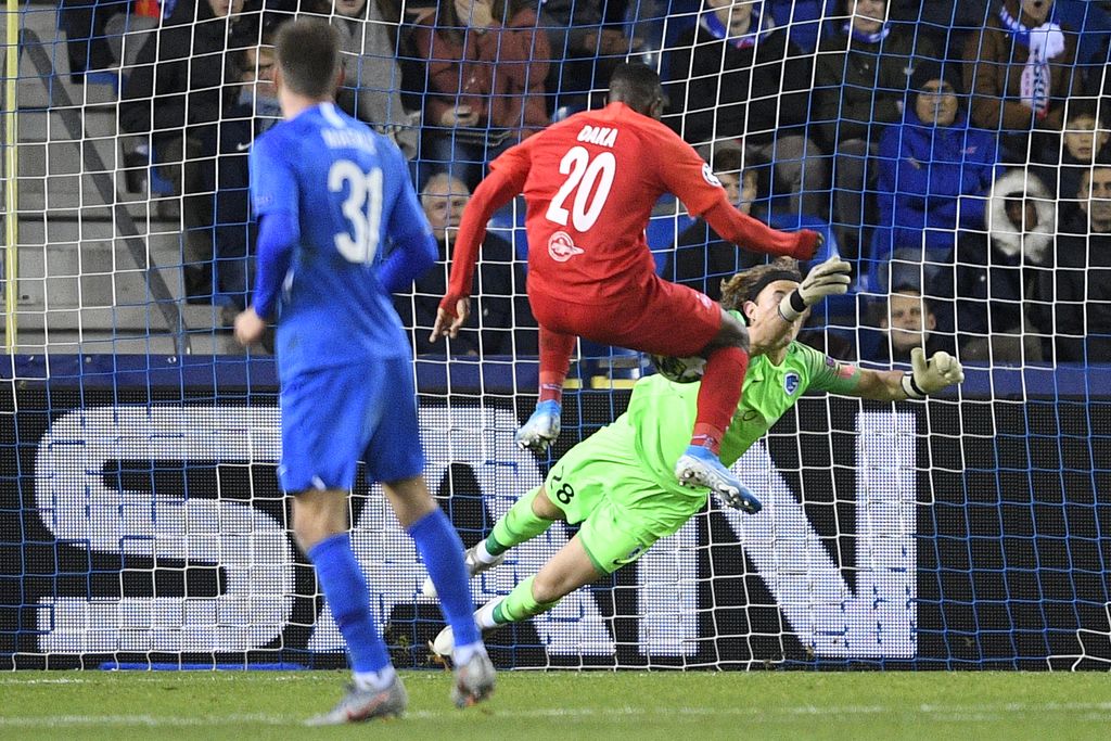 Salzburg's Patson Daka scoring the 0-1 goal during the game between Belgian soccer team KRC Genk and Austrian club RB Salzburg, Wednesday 27 November 2019 in Genk, on the fifth day of the group stage of the UEFA Champions League, in the group E. BELGA PHOTO YORICK JANSENS