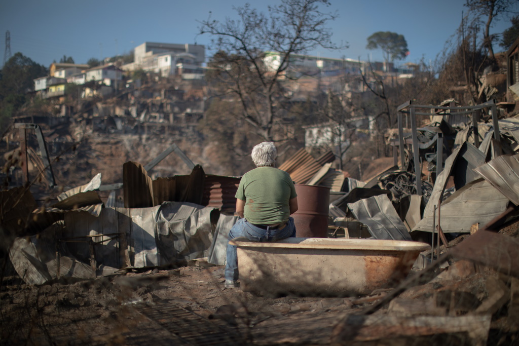 Waldbrände in Valparaiso (Bild: Pablo Rojas Mariadaga/AFP)