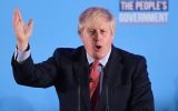 Boris Johnson bei seiner Siegesrede (Bild: Daniel Leal-Olivas/AFP)