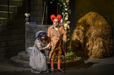 Rossinis "La Cenerentola" in der Lütticher Oper (©Opéra Royal de Wallonie - Liège)