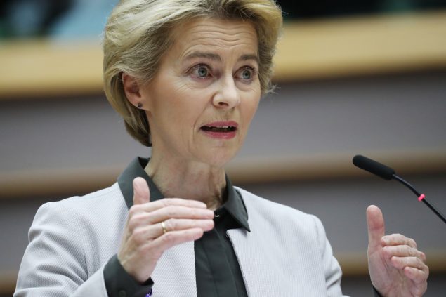 Ursula von der Leyen stellt den "Green Deal" vor (Bild: Aris Oikonomou/AFP)