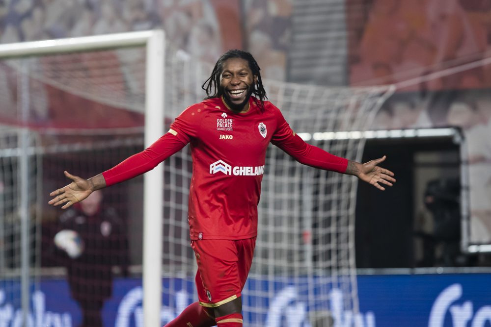 Dieumerci Mbokani