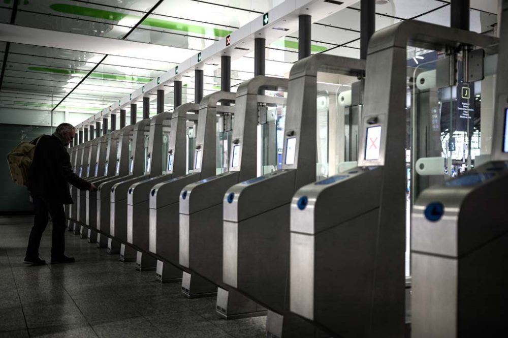 Generalstreik in Frankreich - Auch die Metro in Paris steht still