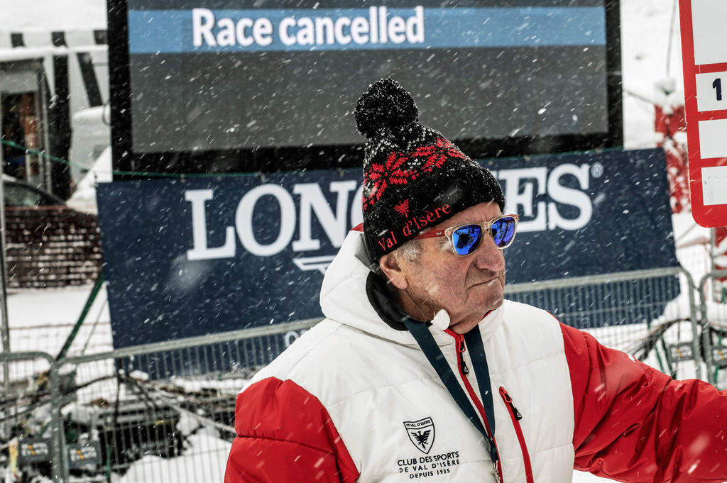 Wetterbedingt wurde das Skirennen in Val d'Isère abgesagt (Bild: Jeff Pachoud/AFP)