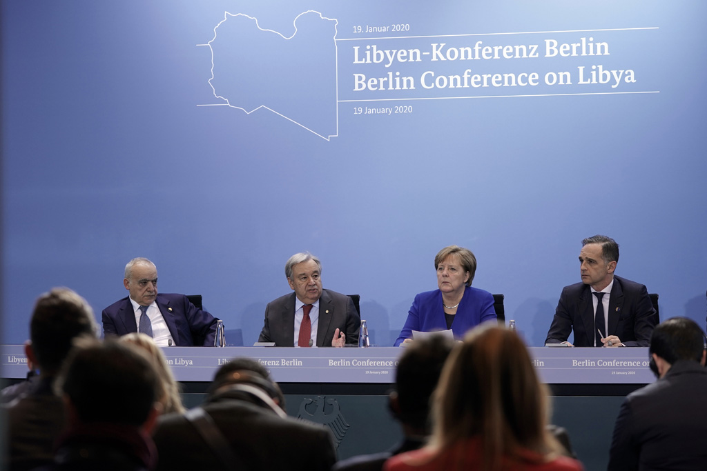 Pressekonferenz zum Abschluss der Libyen-Konferenz in Berlin (Bild: Michael Kappeler / POOL/AFP)