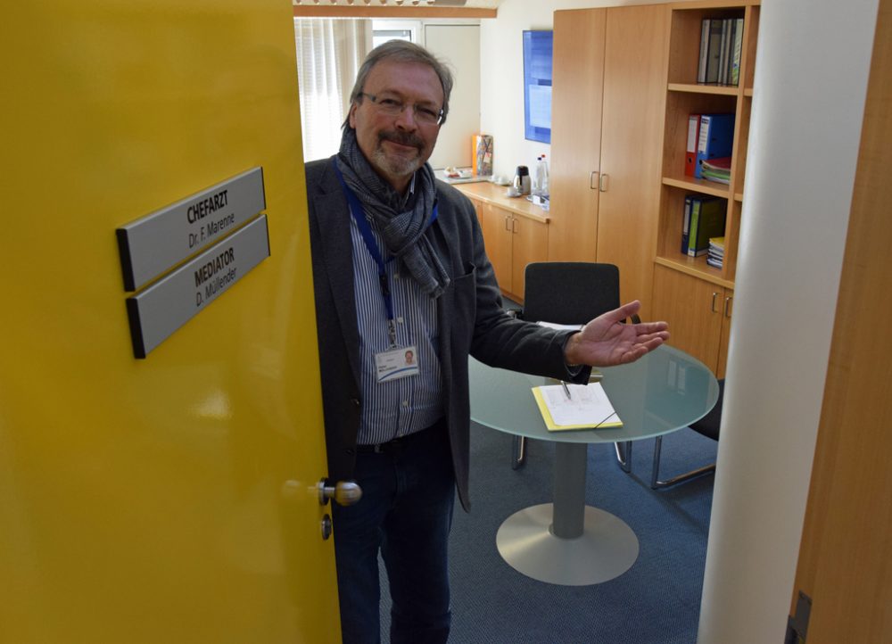 Mediator Dieter Müllender (Bild: St. Nikolaus-Hospital Eupen)