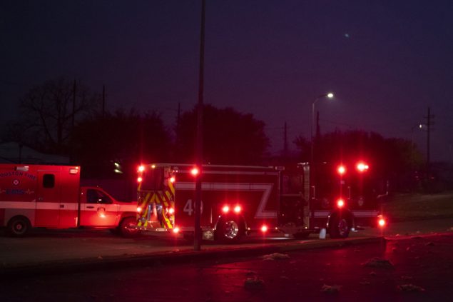 Explosion in Houston: Feuerwehr vor Ort (Bild: Mark Felix/AFP)