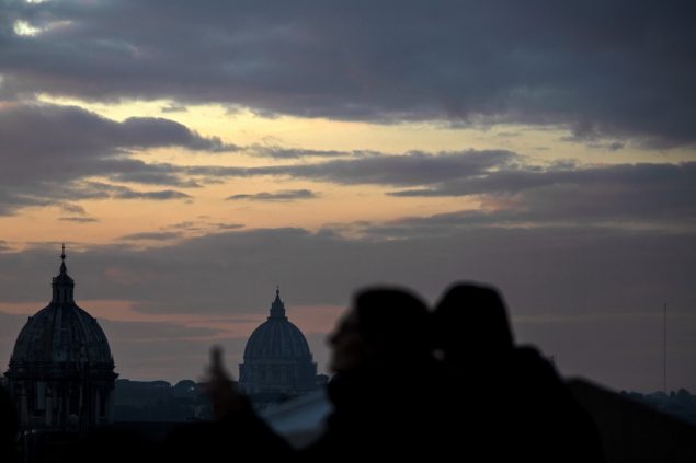 Touristen in Rom (Archivbild: Filippo Monteforte/AFP)