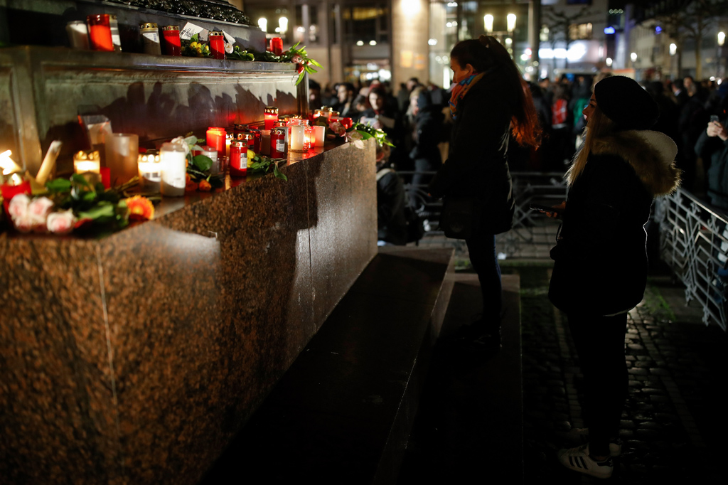 Trauer in Hanau (Bild: Odd Andersen/AFP)
