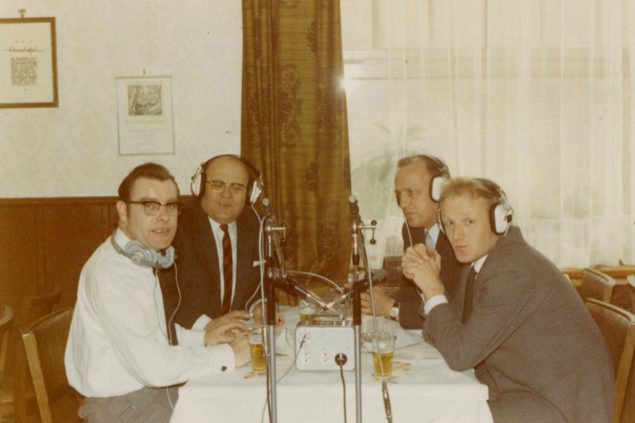 (V.l.n.r.) Hubert Jenniges, Raymund Graf, Kurt Fagnoul und Joseph Kirchens bei einem Rundtischgespräch 1967 (Archivbild: BRF)