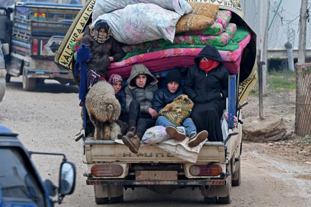 Flüchtlinge aus der Provinz Idlib (Bild: Rami al Sayed/AFP)