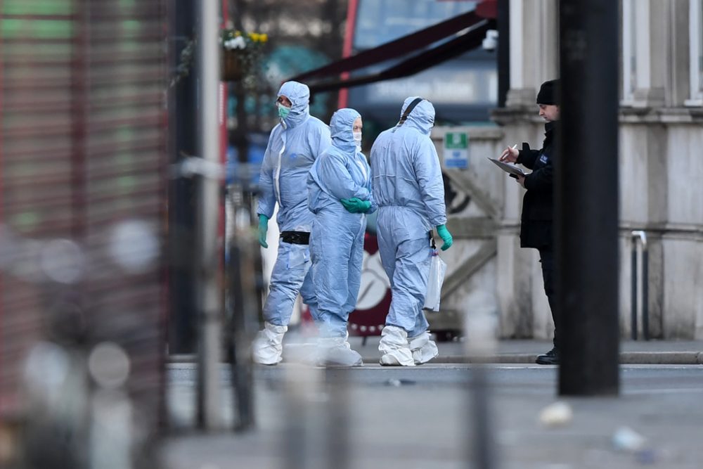 Spurensicherung am Tatort (Bild: Daniel Leal-Olivas/AFP)