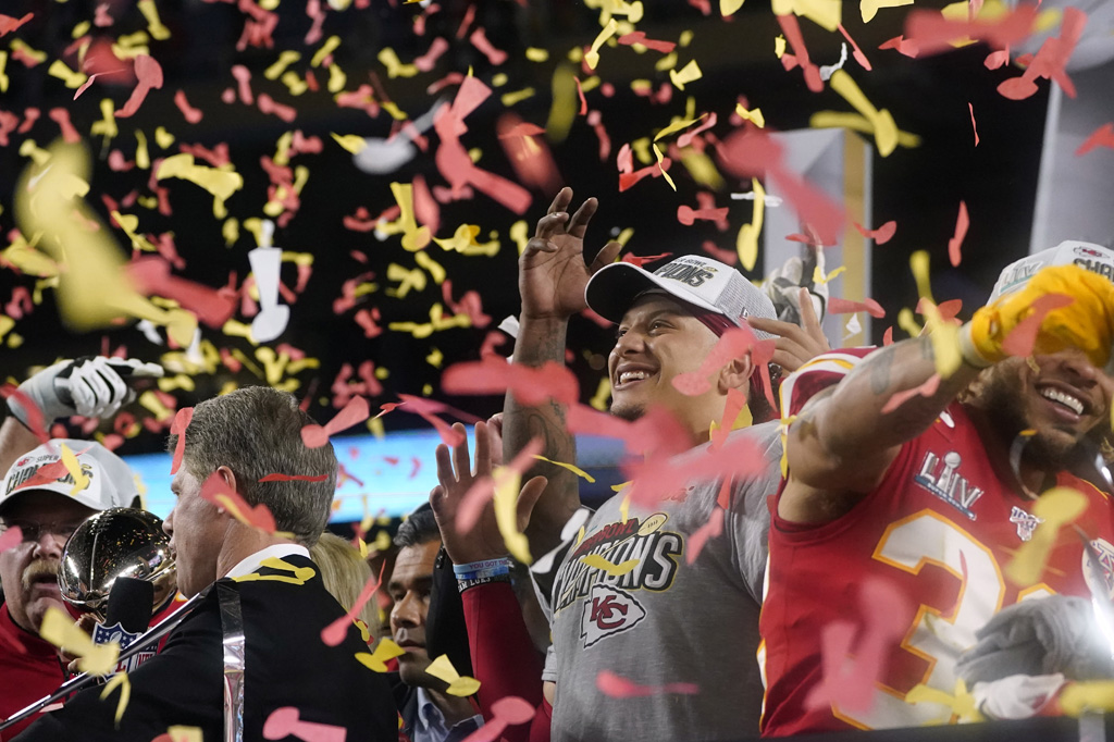 Patrick Mahomes und die Kansas City Chiefs gewinnen den Super Bowl (Bild: Timothy A. Clary/AFP)