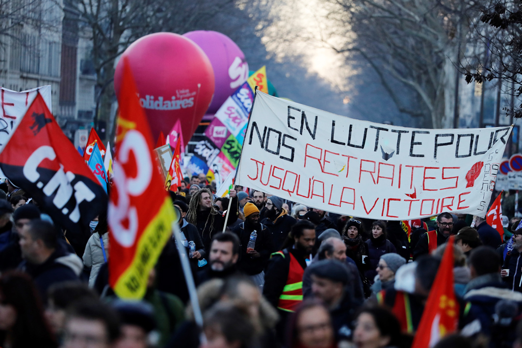 Protest gegen Rentenreform in Paris (Bild: Thomas Samson/AFP)