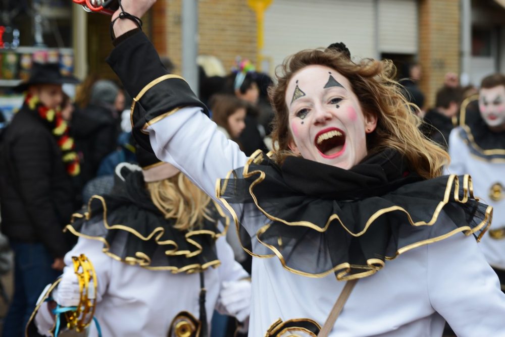 Rosenmontagszug in Kelmis (Bild: Iwan Jungbluth/BRF)