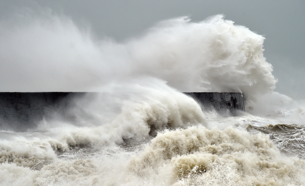 Sturm Ciara hat die Südküste Englands erreicht (Bild: Glyn Kirk/AFP)