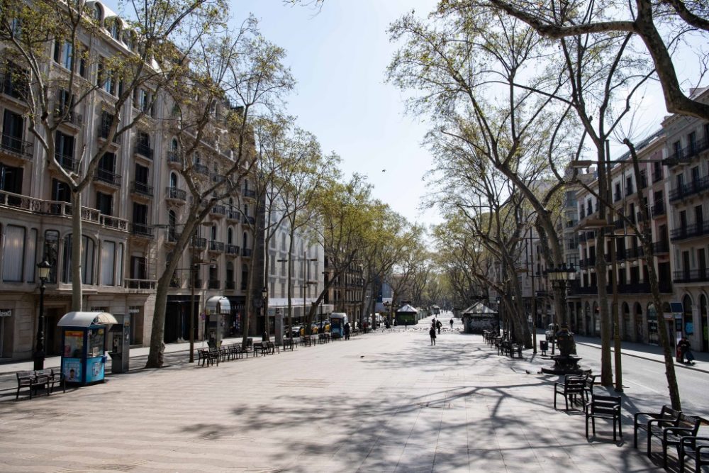 Kaum Menschen auf Barcelonas bekanntester Einkaufsstraße Las Ramblas (Bild: Josep Lago/AFP)