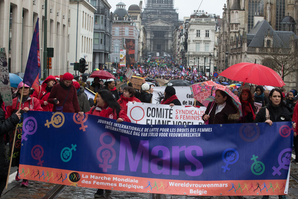 6.000 Teilnehmer bei Demo zum Weltfrauentag in Brüssel (Bild: Nicolas Maeterlinck/Belga)