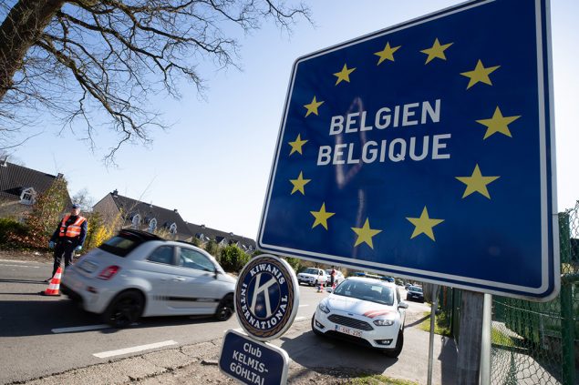 Grenzkontrolle in Kelmis am 23. März (Bild: Benoit Doppagne/Belga)