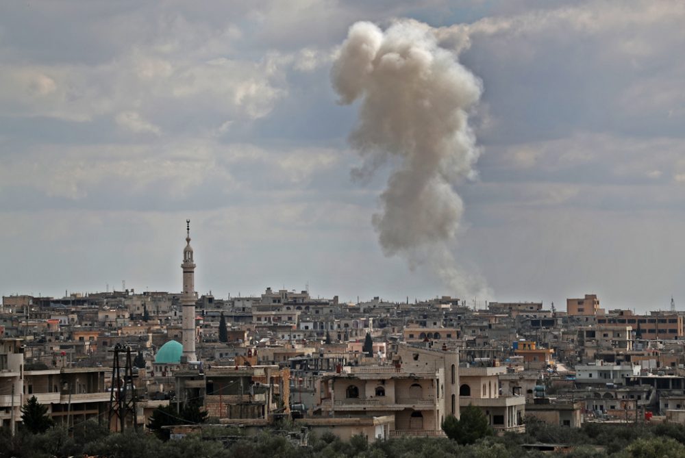 Rauch über Idlib (Bild: Omar Haj Kadour/AFP)