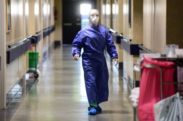 Maske (Bild: Piero Cruciatti/AFP)