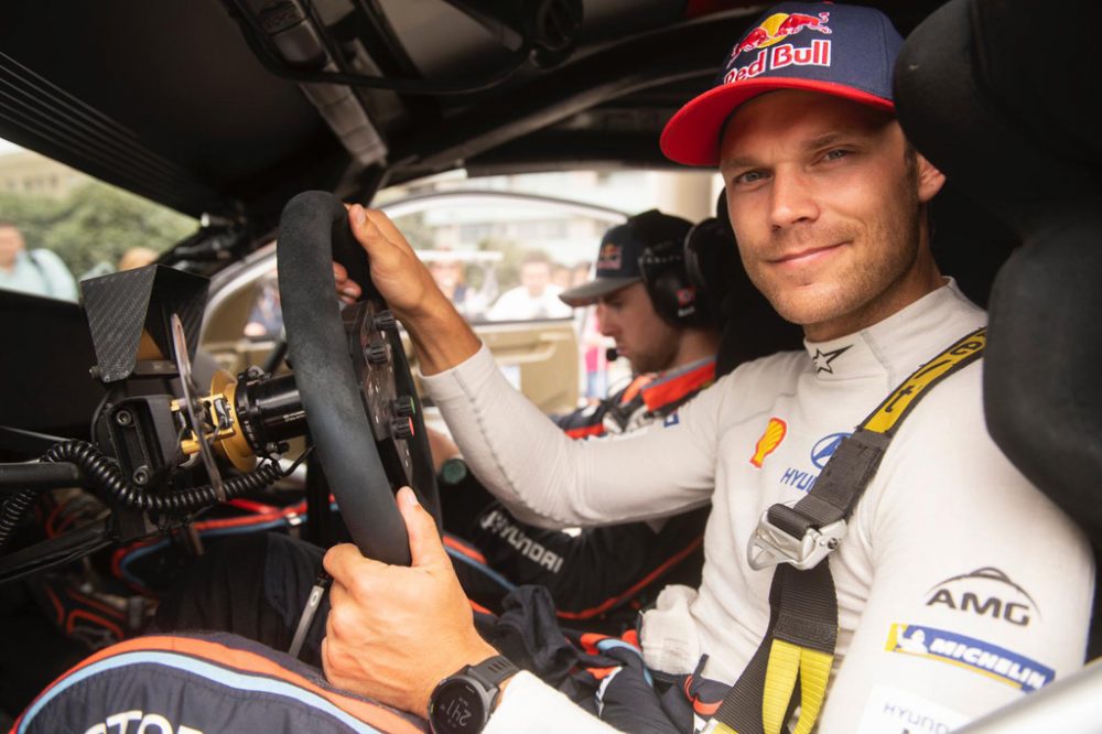 Andreas Mikkelsen startet bei der Spa-Rallye am 14. und 15. März (Bild: DG Sport)