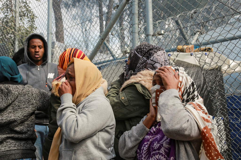 Großer Brand im Flüchtlingslager von Moria (Bild: Manolis Lagoutaris/AFP)