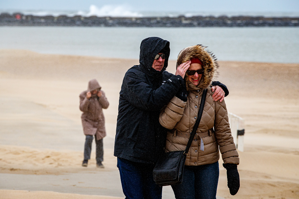 Touristen am Strand von Ostende (Bild: Kurt Desplenter/Belga)