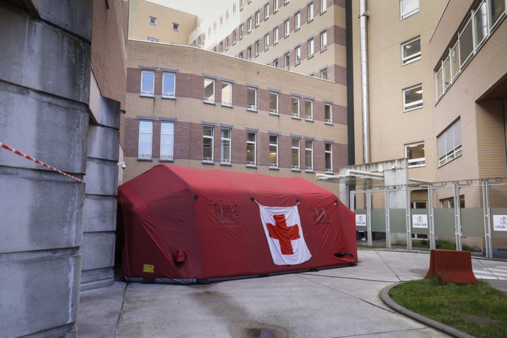 Klinik Saint-Pierre in Brüssel (Bild: Thierry Roge/Belga)