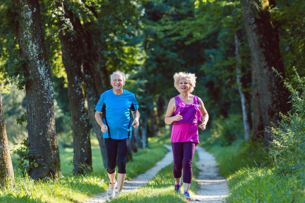 Senioren beim Joggen