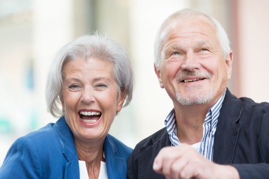 Glückliches Seniorenpaar