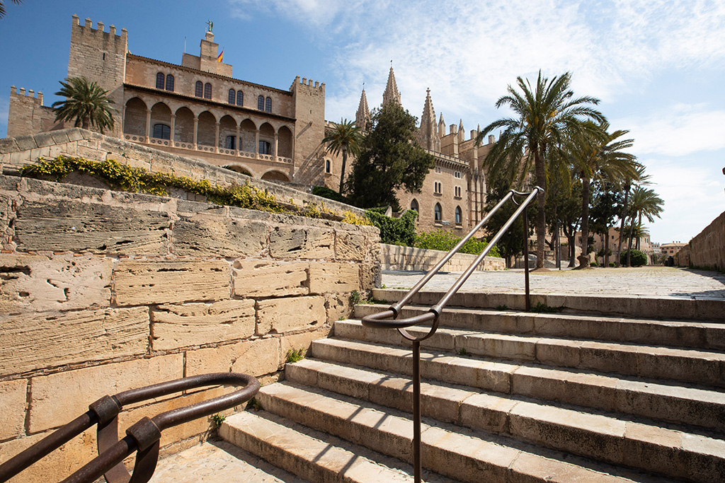 Keine Touristen in Palma de Mallorca in Sicht (Bild: Jaime Reina/AFP)