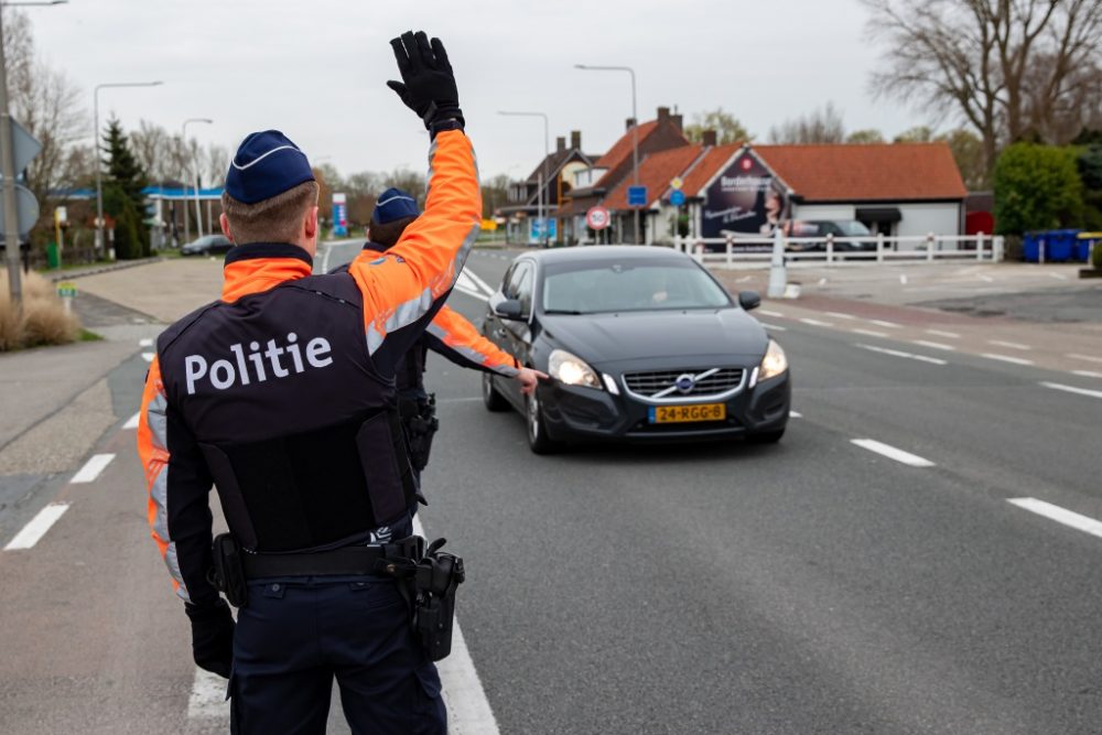 Polizeikontrolle (Bild: Kurt Desplenter/Belga)