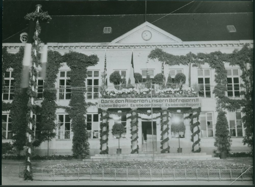Siegesfeier am 10. Mai 1945 in Eupen (Bild: Staatsarchiv)