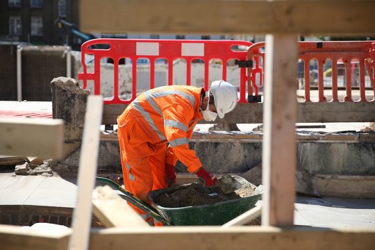 Bauarbeiter (Illustrationsbild: Isabell Infantes/AFP)