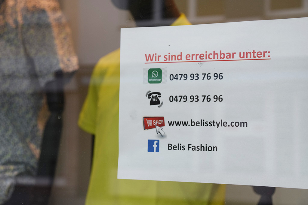 Belis Fashion in St. Vith ist bereit für den Neustart (Bild: Chantal Scheuren/BRF)