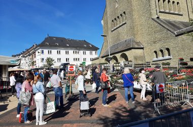 Markt in St. Vith (Bild: Michaela Brück/BRF)