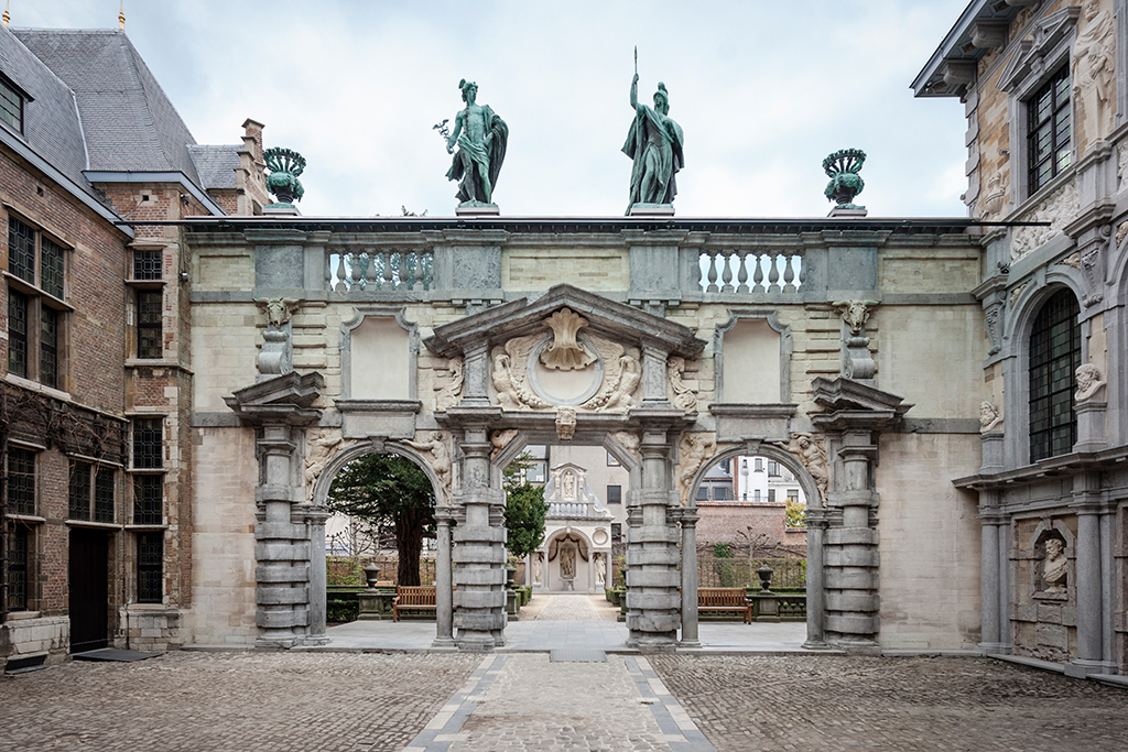 Der restaurierte Portikus am Rubenshaus (Bild: ©Ans Brys)