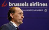 Geschäftsführer Dieter Vranckx nach der außerordentlichen Sitzung des Betriebsrates von Brussels Airlines (Bild: Thierry Roge/Belga)